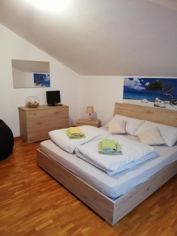 El Campizol Lägenhet Drena Exteriör bild